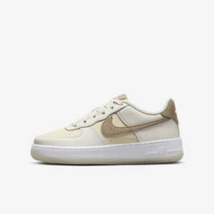 Nike Air Force 1 ホワイト/ベージュ Nike Air Force 1 LV8 5 Big Kids' Shoes. Nike.com